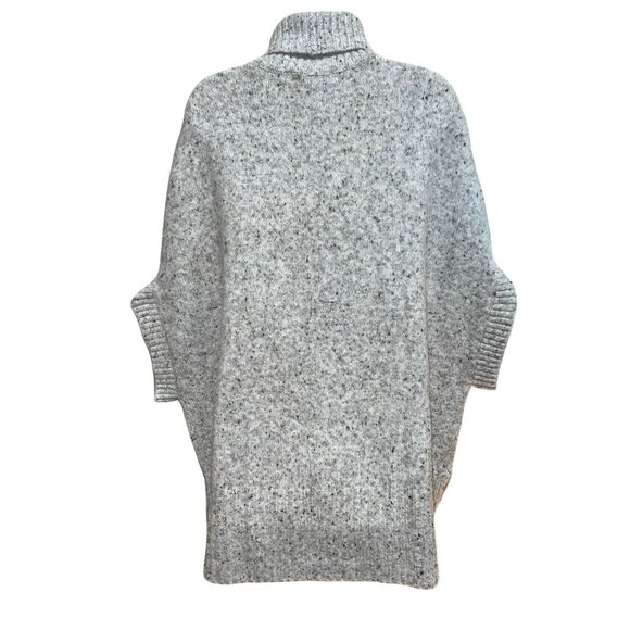 New Bishop + Young SOFT Speckled Gray Knit Poncho Sweater Turtleneck Small - Picture 3 of 11